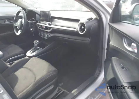 2020 Kia Forte Lxs z USA, uszkodzony, nr VIN 3KPF24AD2LE202220